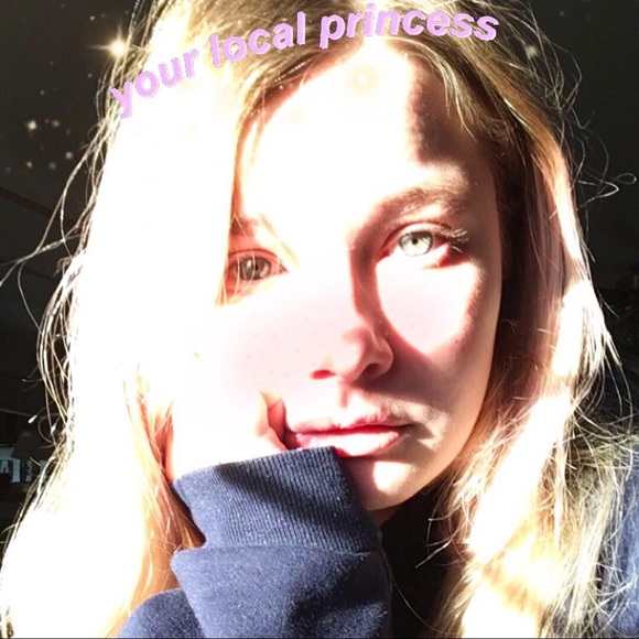 Meet your Posher, Charity - Picture 1 of 1